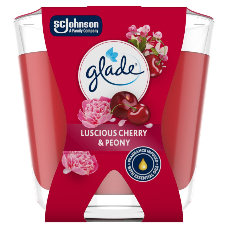 GLADE Luscious Cherry & Peony vonná svíčka 70 g