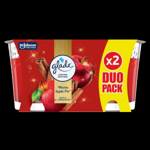 GLADE Warm Apple Pie vonná svíčka 2x112 g