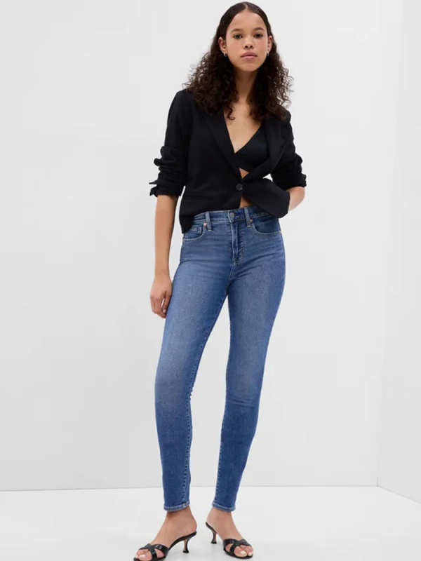 Džíny pro ženy GAP skinny High Rise True 660495-00 Velikost: 25SHORT - zkrácená délka