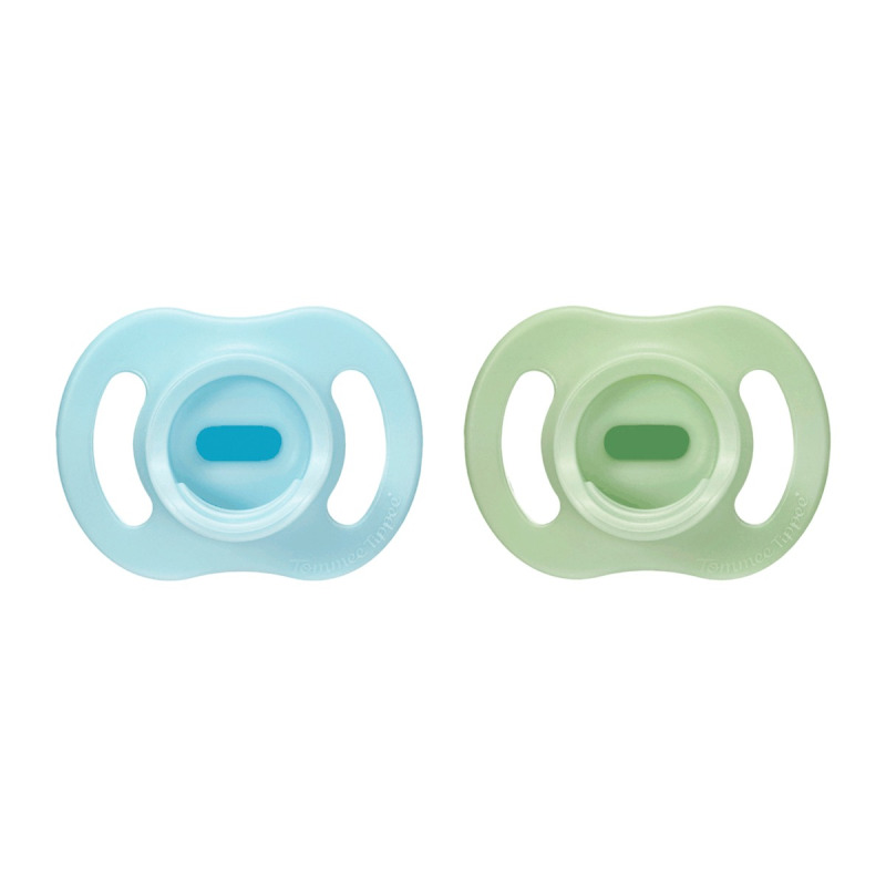 Tommee Tippee Ultra Light Stay Put 0-6 m dudlík Boy 2 ks