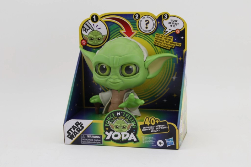 Star Wars interaktivní mluvící figurka Yoda