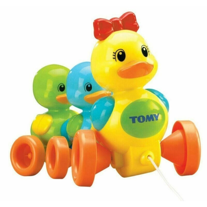 Tomy tahací kachničky na provázku
