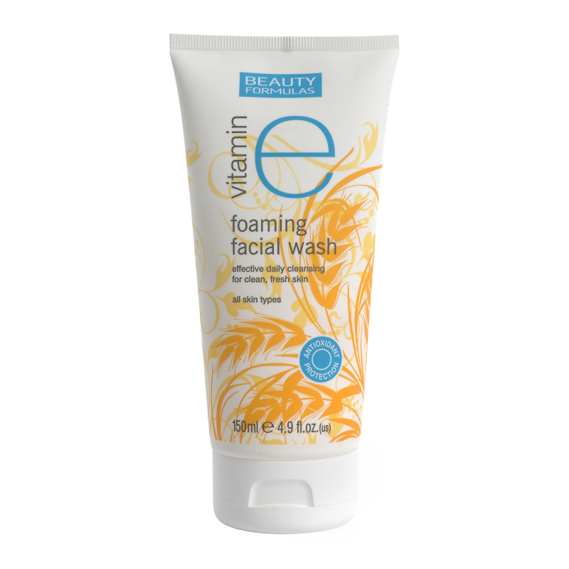 Beauty Formulas Antioxidační čistící pěnivý gel s vitamínem E, 150ml