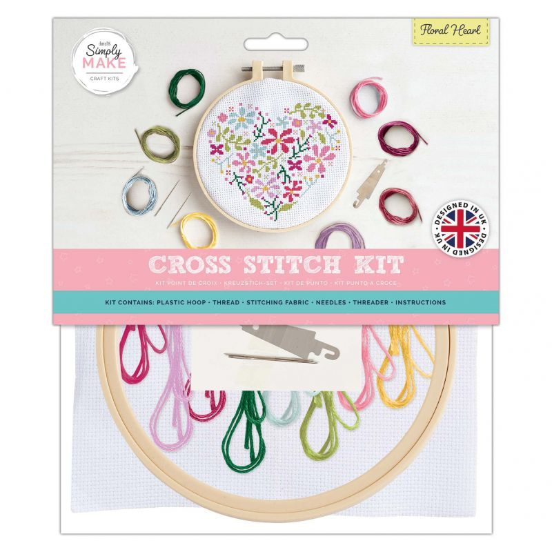 Kreativní sada na vyšívání - Srdce z květů