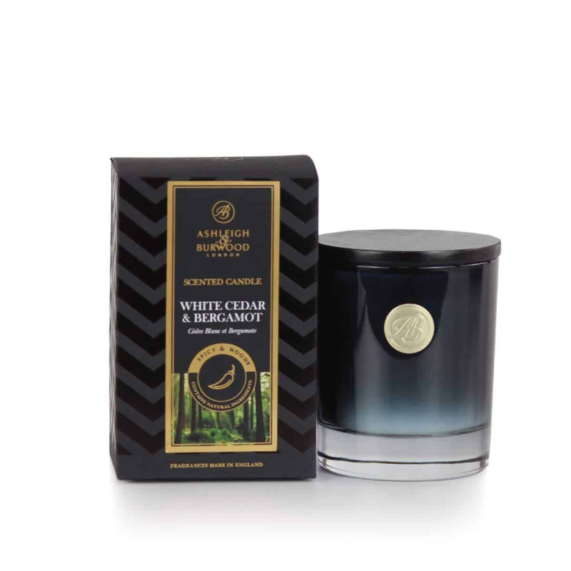 Ashleigh & Burwood London White Cedar & Bergamot vonná svíčka 65 g
