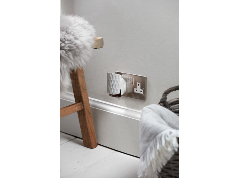Yankee Candle Air Freshener Base Organic elektrický difuzér 1 ks
