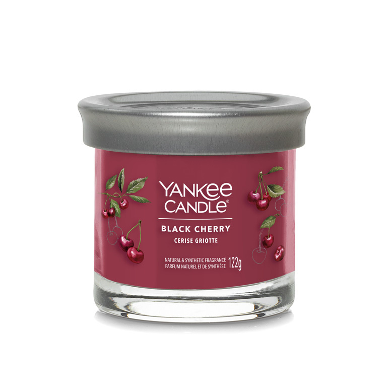 YANKEE CANDLE Signature Tumbler malý Black Cherry 121 g