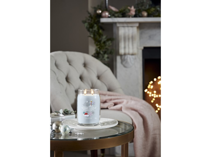 Yankee Candle North Pole Hideaway vonná svíčka 567 g