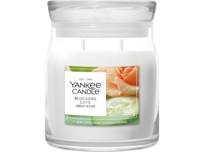Yankee Candle Blooming Love vonná svíčka Signature 110 g