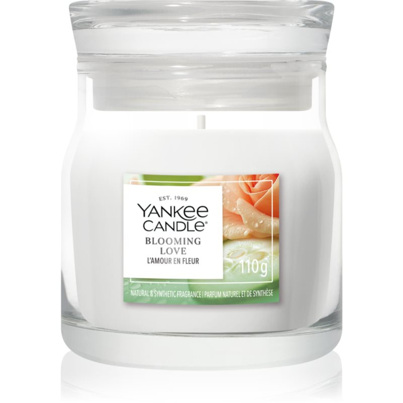 Yankee Candle Blooming Love vonná svíčka Signature 110 g