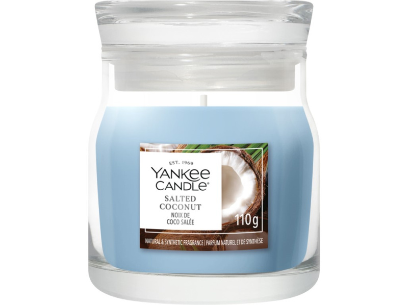 Yankee Candle Salted Coconut vonná svíčka Signature 110 g