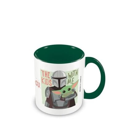 EPEE Merch Pyramid Mandalorian Hrnek The Kids With Me 315 ml