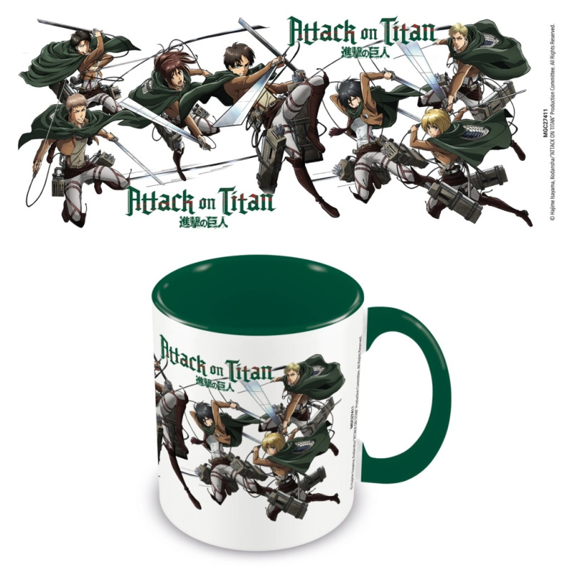 EPEE Merch Pyramid Attack on Titan Hrnek Characters 315 ml