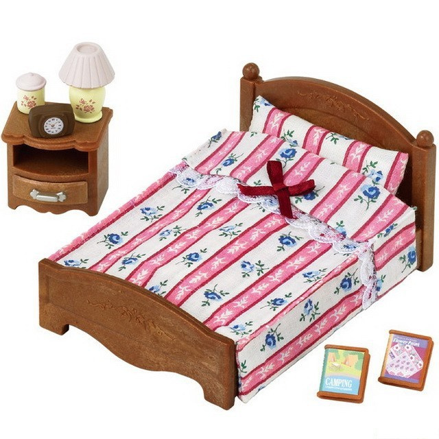 Sylvanian Families Nábytek - dvojlůžko s nočním stolkem