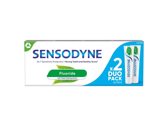 Sensodyne Fluoride zubní pasta 2x75 ml