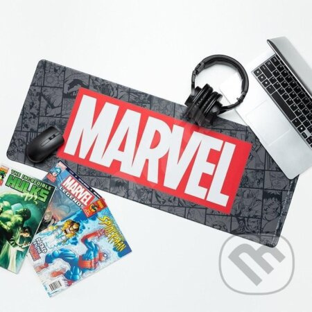 CurePink: | Herní podložka na stůl Marvel: Logo (80 x 40 cm) [PP9519MC]