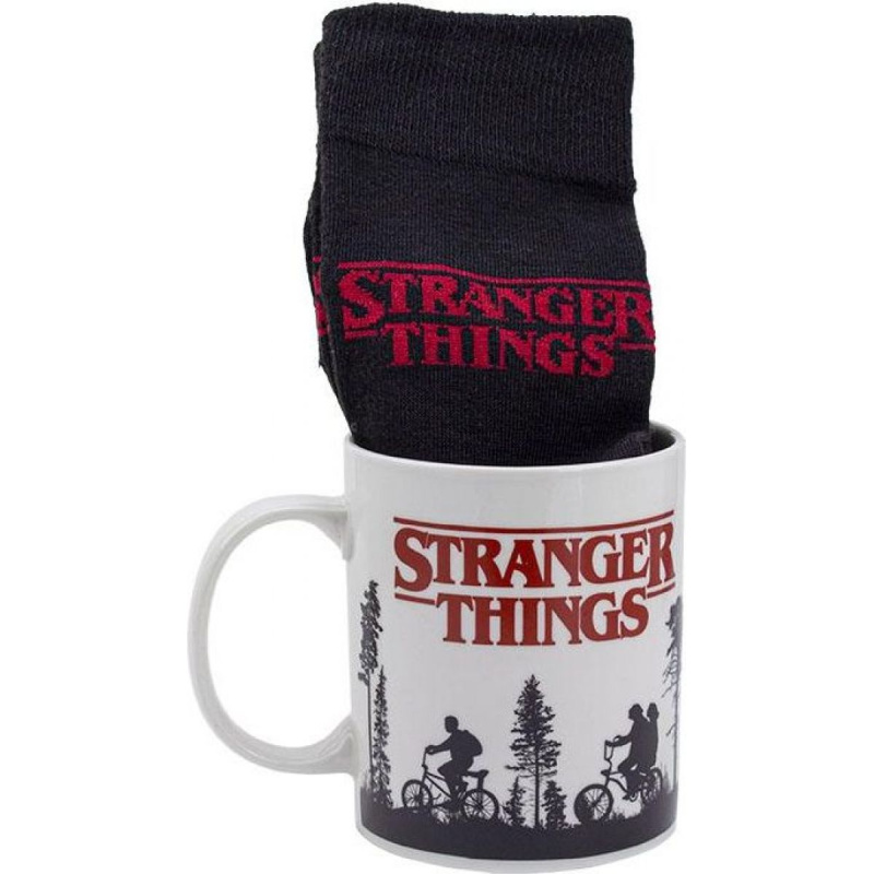 Epee Set Stranger Things hrnek a ponožky