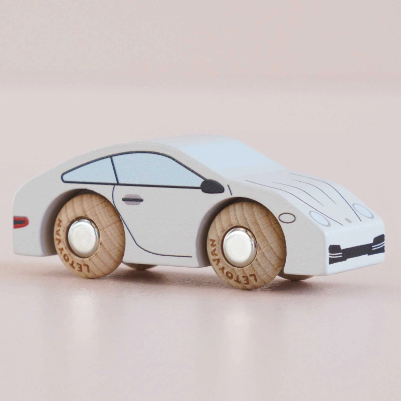 Le Toy Van Dřevěné autíčko Poppy
