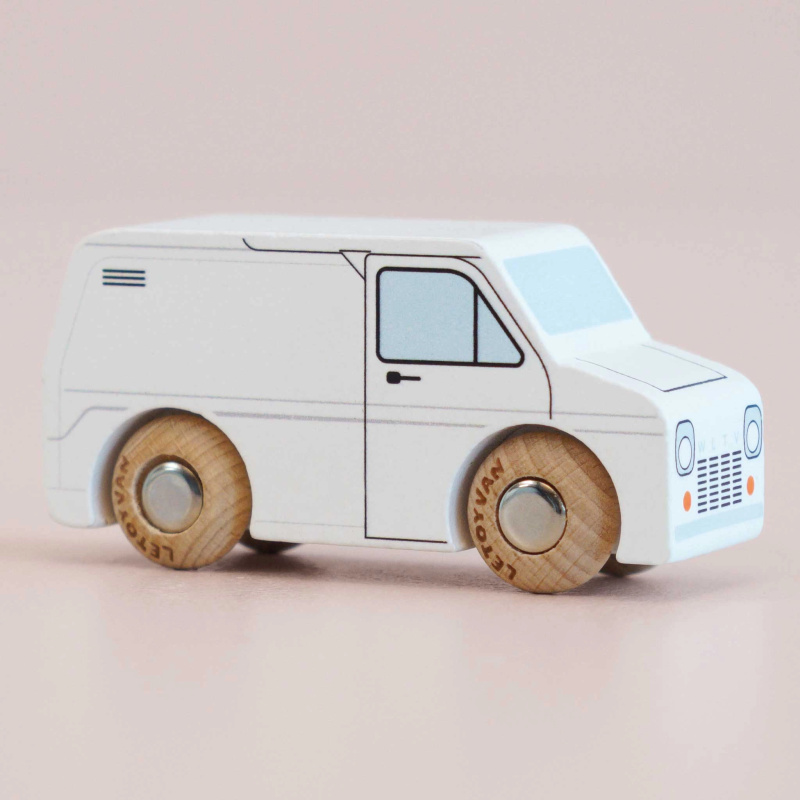 Le Toy Van Dřevěné autíčko Frank