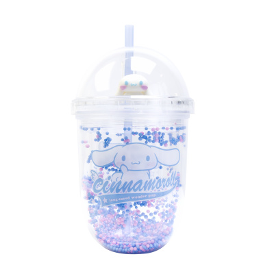 Sanrio Cinnamoroll shaker kelímek s brčkem