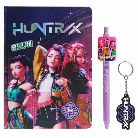K-pop Demon Hunters darčekový set (zápisník, pero, kľúčenka - Huntrix)  DPL6