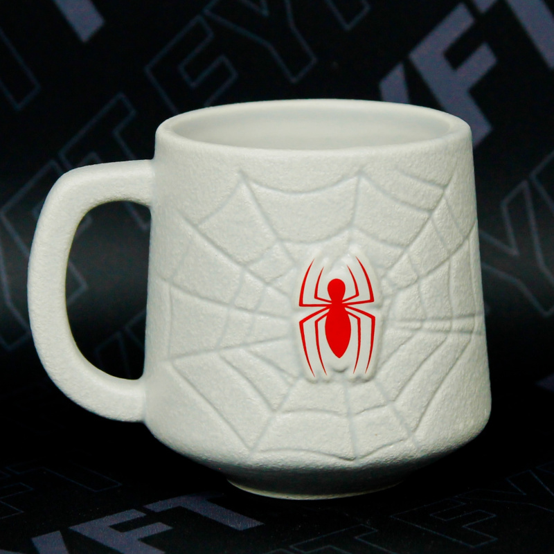 Paladone Hrnek Spider-Man Síť 3D 450 ml