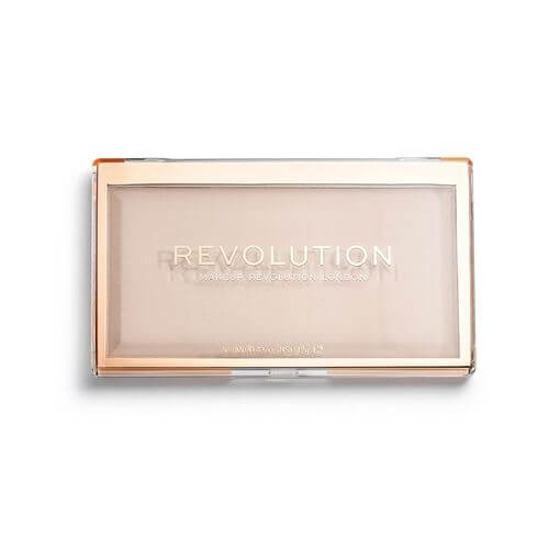 Makeup Revolution Matte Base pudr odstín P3 12 g