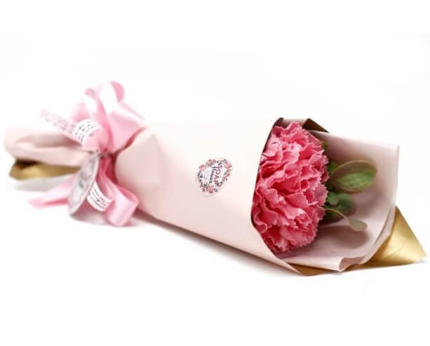 Dárková květina s mýdlovým karafiátem