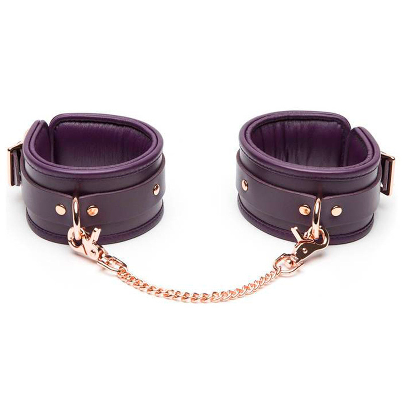 Fifty Shades Pouta na nohy - Cherished Leather Ankle Cuffs
