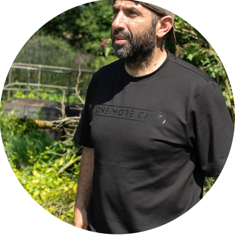 One more cast tričko date knight t-shirt - m