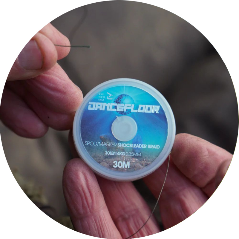 One more cast splétaná šňůra dancefloor spod/marker shockleader braid 30 m 0,35 mm 14 kg