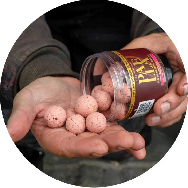 One more cast neutrálně vyvážené boilie paella donkey slow sinkers 100 g 18 & 20 mm