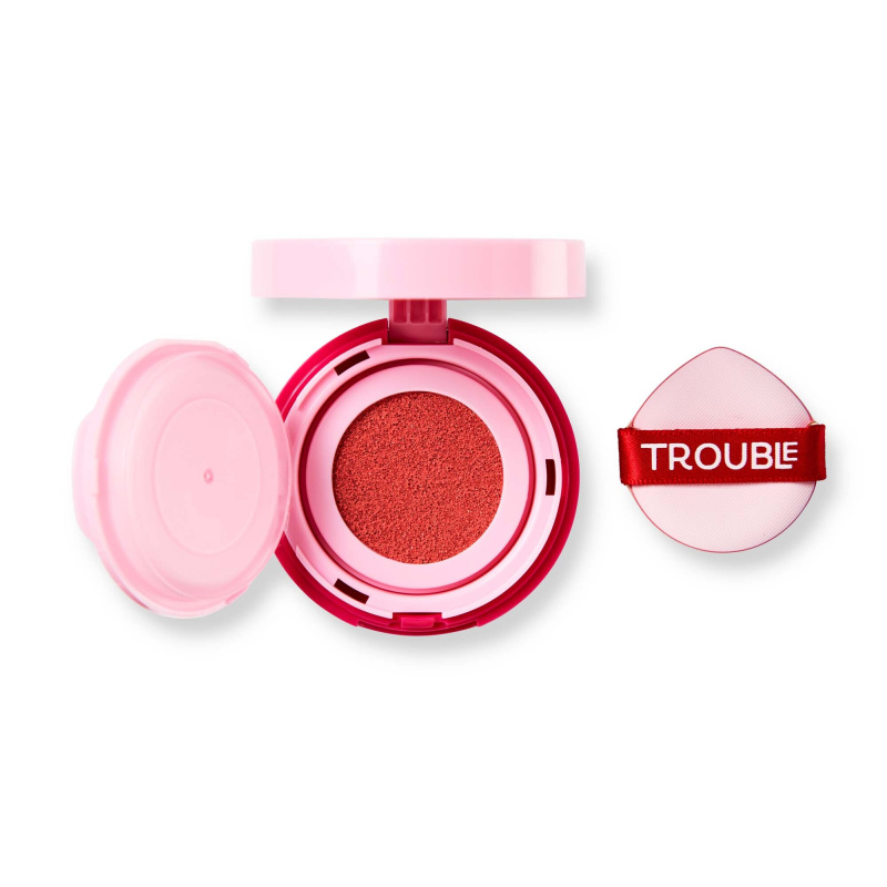 Trouble Maker Tvářenka v houbičce Press Play Cushion Blush 4 g Remix Peach