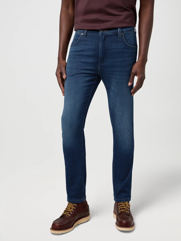 Pánské džíny WRANGLER Larston tmavě modré-seprané - 31/30