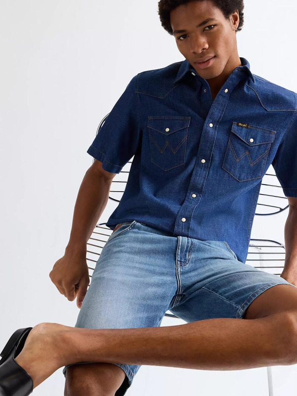 Pánské šortky WRANGLER TEXAS SHORTS HARBOR BLUE 112377790 Velikost: 44