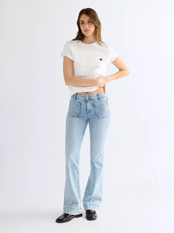 Dámské džíny WRANGLER FLARE PALE TIDES 112386677 Velikost: 31/32