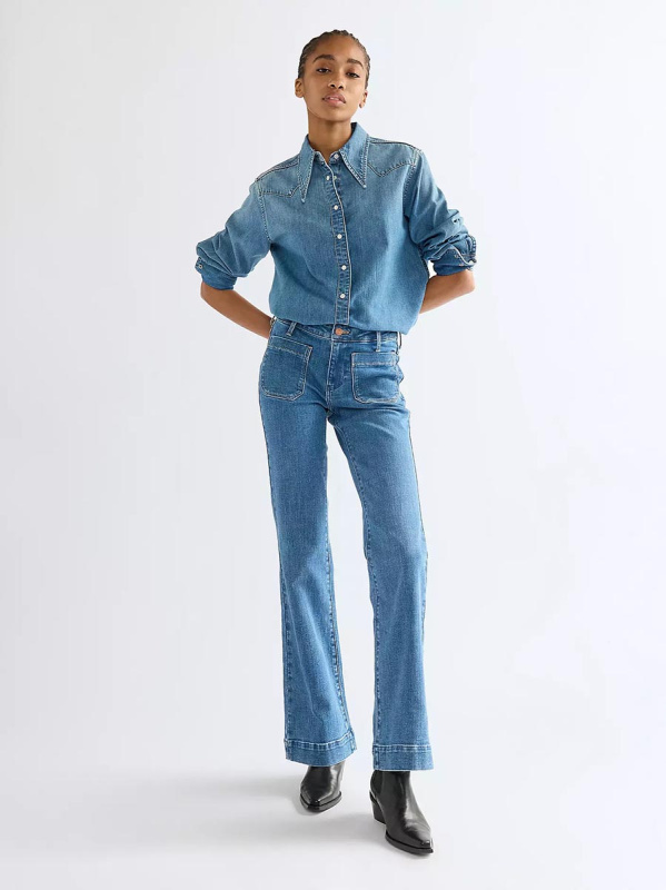 Dámské džíny WRANGLER FLARE INDIGO RUSH 112386746 Velikost: 28/30