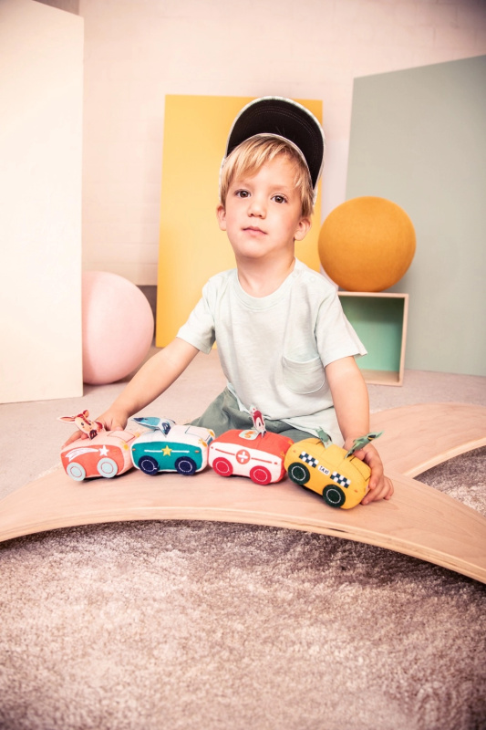 Lilliputiens Tažené auto s dráčkem Joem