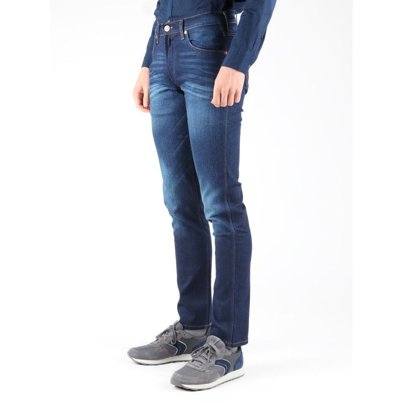 Džíny Wrangler Greensboro W15Q6262F US 30 / 34