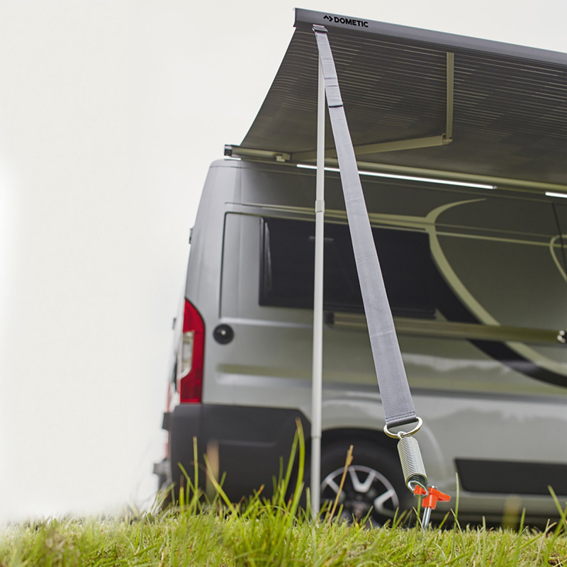 Napínací systém pro bezpečné ukotvení markýz Dometic