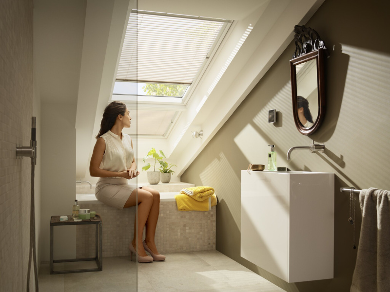 Střešní okno VELUX GGU 0066 Velux: FK06 66x118 cm