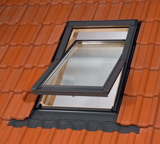 Lemování na profilovanou krytinu RoofLITE+ (16-50 mm) TFX Rozměry oken: 78x140 cm