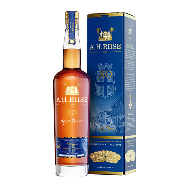 A. H. Riise Kong Haakon XO 42 % 0,7 l