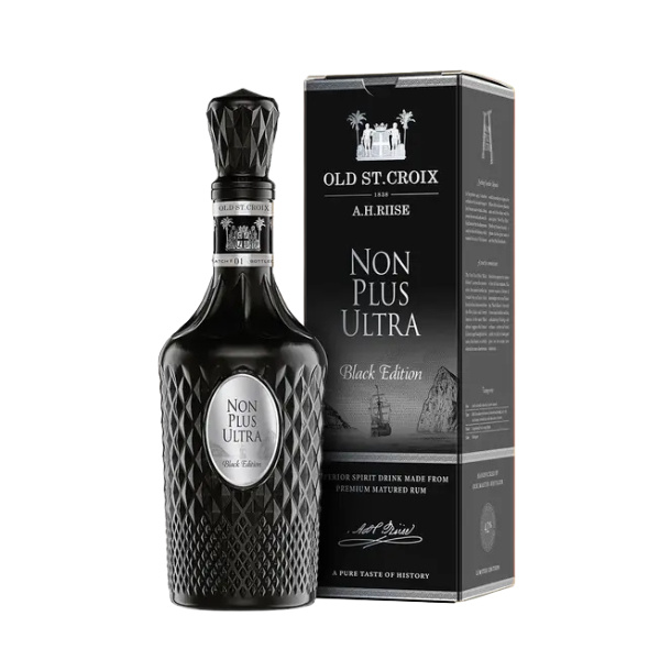 A. H. Riise Non Plus Ultra Black Edition 42 % 0,7 l
