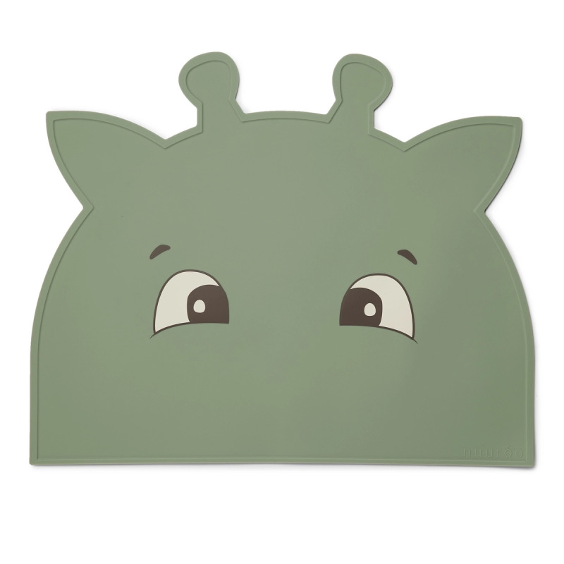 NuuRoo Albert silikonové prostírání Giraffe Dusty Green