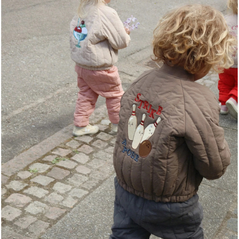 KONGES SLOJD Bomber JUNO - WALNUT Velikost: 2y