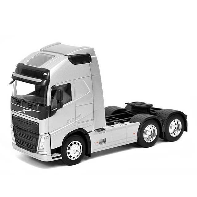 Kovový model Volvo Truck 1:64
