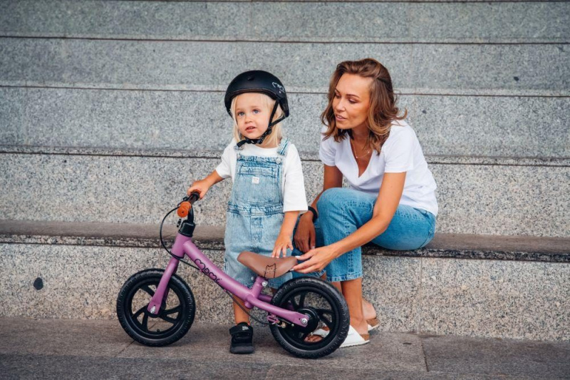 odrážedlo MoMi Breki s brzdou – fialové