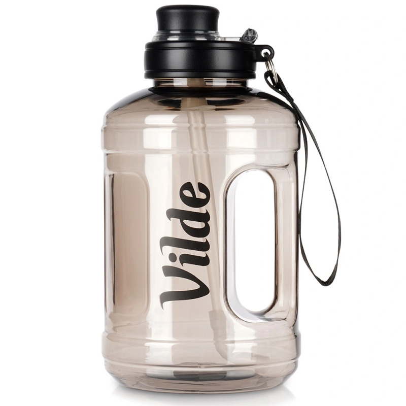 Vilde láhev na vodu 1,6 l černá