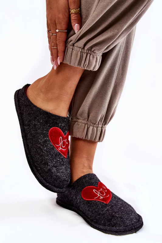 Domácí pantofle Big Star KK276019 Černá a červená 37